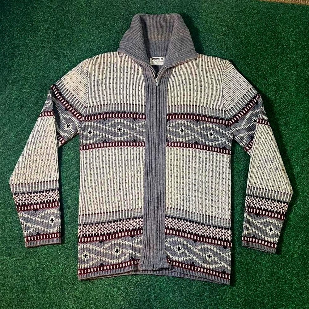 Vintage Montgomery Ward Knitted Sweater.
